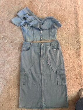 Pastels Light Blue Denim 2 Piece Set Midi Skirt with Cargo Pockets- NWT